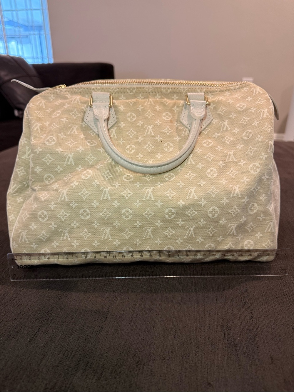 Louis Vuitton Beige and White Monogram Satchel - Picture 5 of 10